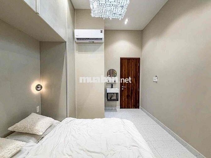 Bán Nhà Hoàng Sa Q3, 50m2(5x10) 5 Tầng, 4PN 4WC Full NT, Giá Mềm.
