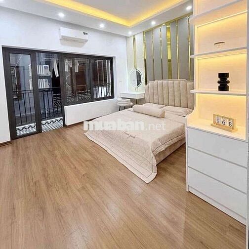 Đông Ngạc - Lô góc, ô tô ngủ trong nhà, ngõ thông ô tô tránh.