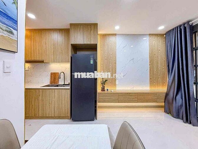 Bán Nhà Trường Sa Q3, 60m2(5x12) 5 Tầng, 5PN 5WC Full NT, Giá Mềm.