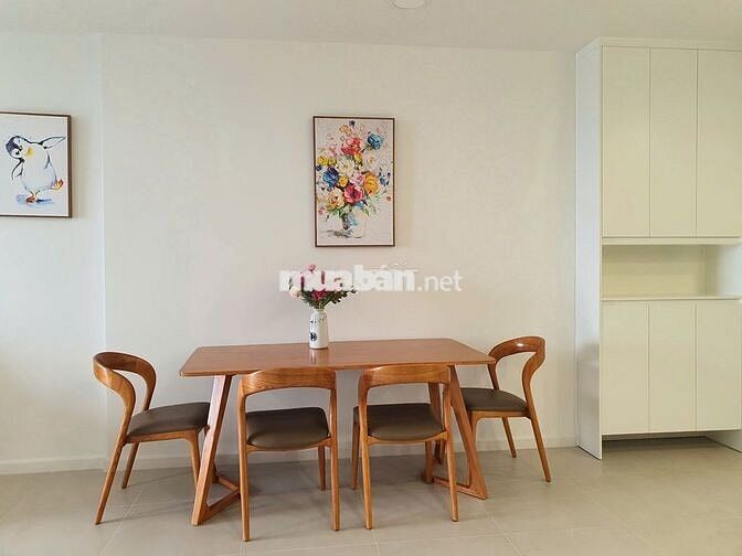 Chỉ còn 1 căn 83m2 2 phòng ngủ full nội thất ở ngay liền view LK81