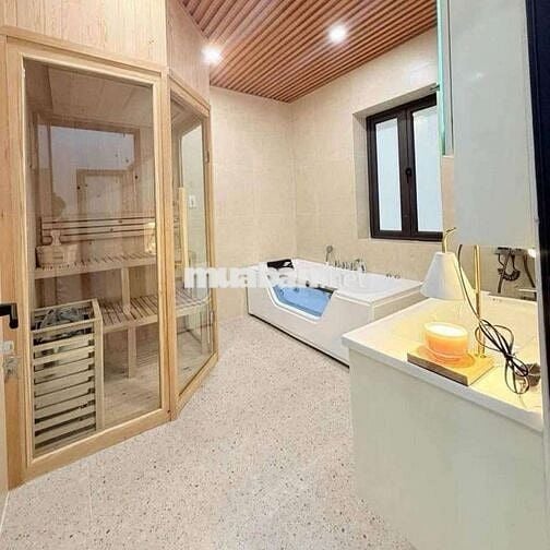 Đông Ngạc - Lô góc, ô tô ngủ trong nhà, ngõ thông ô tô tránh.