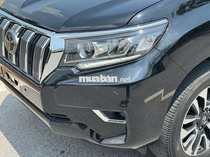 Toyota Land Cruiser Prado 2.7 2019 model 2020