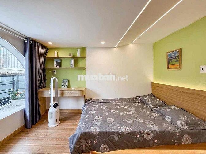 Bán Nhà Trường Sa Q3, 60m2(5x12) 5 Tầng, 5PN 5WC Full NT, Giá Mềm.