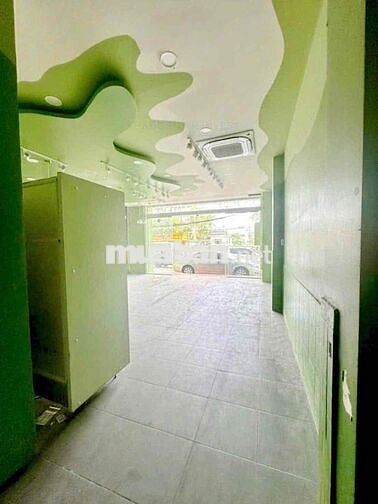 Cho thuê mặt tiền đường 30 tháng 4 ngang 7met gần Vincom Xuân Khánh