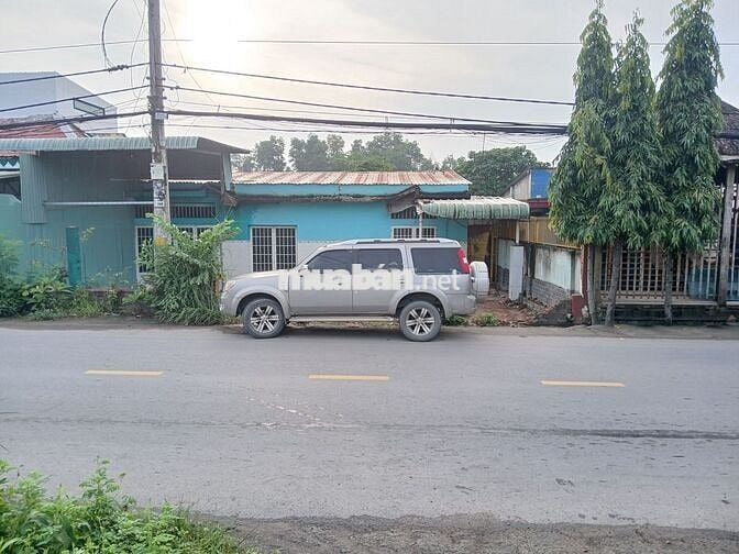 Bán đất tặng xưởng 13,8 X 27m Xây dựng tự do.  🌟mặt tiền đường xe công