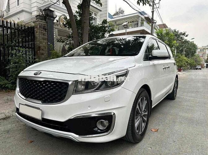Kia Sedona 2018 2.2 DATH bản Full dầu