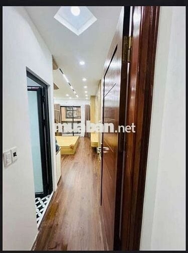 Tôi cần bán nhà căn góc mặt phố Phú Diễn 6tầng thang máy full nộithất