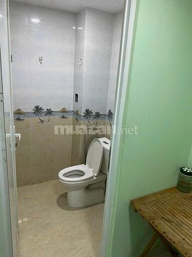 Chú Hoàng cần bán gấp căn nhà gần khu vực chợ Bình Chánh 