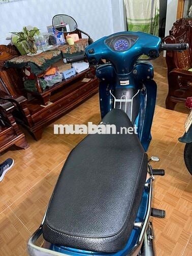 nhà trật cần ra đi em nó?