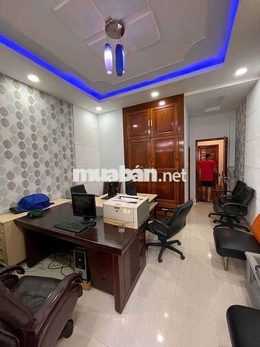 Cho thuê nguyên căn hẻm xe tải , 4pn5wc, Quang Trung p14 Gò vấp