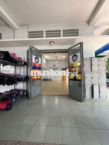 Mặt Bằng đẹp phù hợp làm spa, có lượng khách ổn định