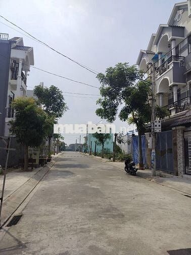 Nhà 1 trệt 2 lầu | 3PN, 2WC, Phòng thờ, sân phơi| 60m2 | Giá rẻ nhất