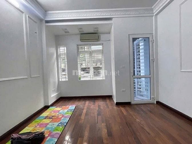 98 Thái Hà Nhà Phân Lô- Gara Oto Vào Nhà