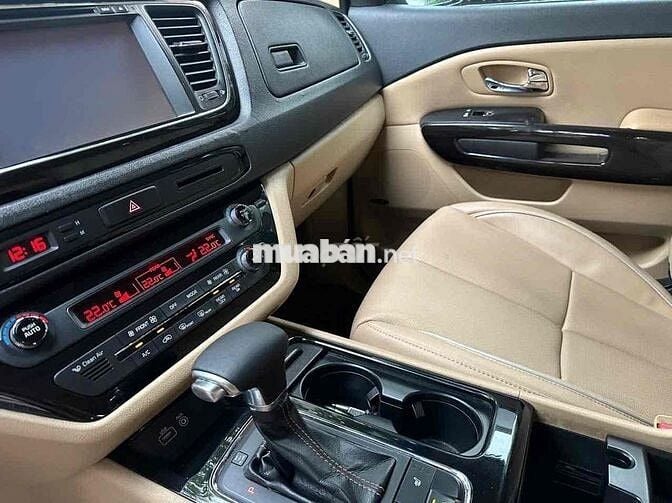 Kia Sedona 2018 2.2 DATH bản Full dầu