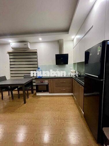 STUDIO FULL ĐỒ CỰC XINH Ở QUẬN TÂY HỒ - TÔ NGỌC VÂN