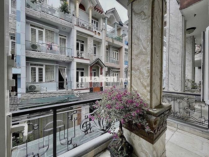 Khai trương chdv 2PN ban công gần chợ Phạm văn bạch, Tân Bình, HCM