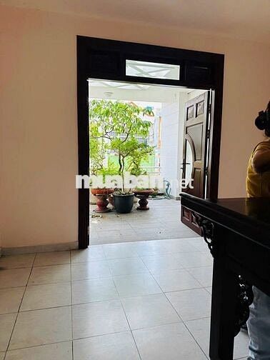 GÓC CHO THUÊ NHÀ ĐẸP GIÁ TỐT 3 lầu Chu Văn An 25 Triệu