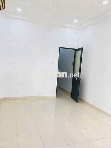 CHO THUE NHÀ HẺM 2 XE MÁY, 1 XET, NGUYỄN TRI PHUONG Q.10