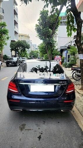 Mercedes Benz E Class 2019 E300 AMG - 38000 km