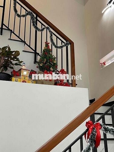 Chính chủ cho thuê CHDV giáp Q1 - Sala