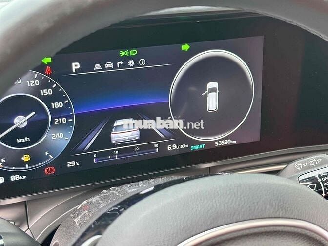 Kia Carnival 2022 Signature 2.2D - 50000 km