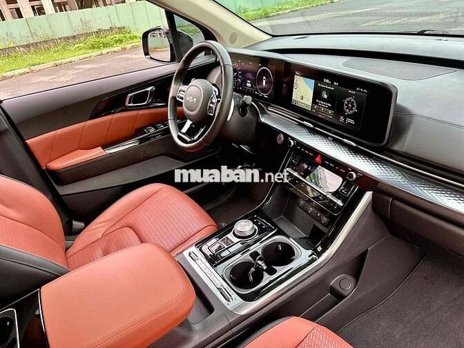 Kia Carnival 2022 Signature 2.2D - 50000 km