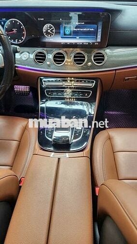 Mercedes Benz E Class 2019 E300 AMG - 38000 km