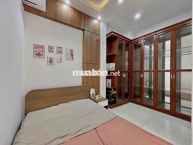 2 PHÒNG NGỦ - FULL NỘI THẤT - NHÀ MỚI XÂY 100%