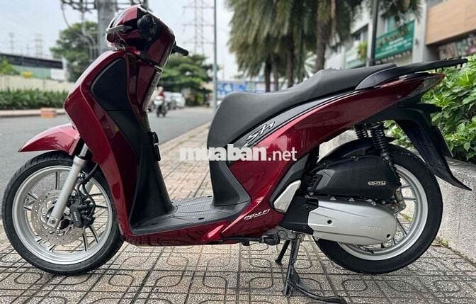 SH 125/2016 ĐẸP KEN NGUYÊN ZIN CHÍNH CHỦ KÝ GIẤY
