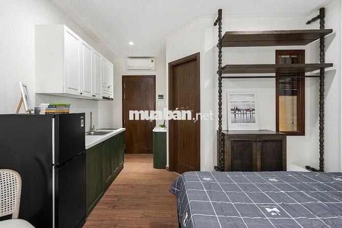 🟢Căn Hộ Cao Cấp Sân Vườn ~55m2 Cửa Sổ Trời Thang Máy Gần Chợ Bến Thành