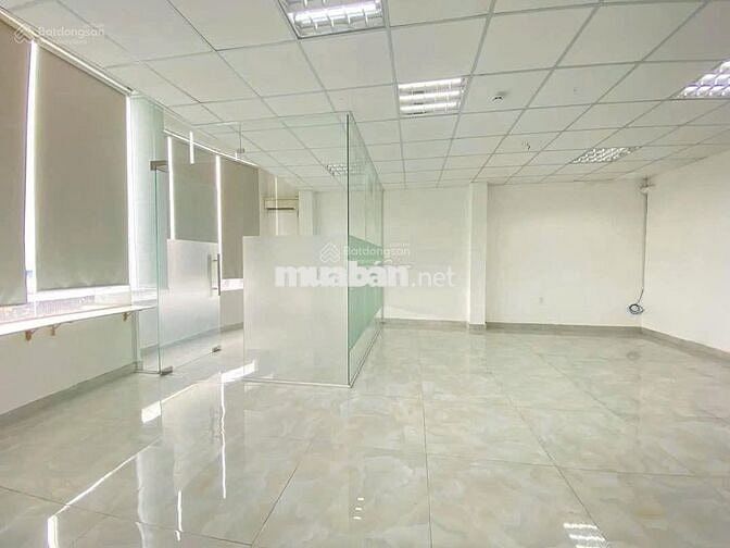 Nhà mặt tiền Nguyễn Trãi Quận 5