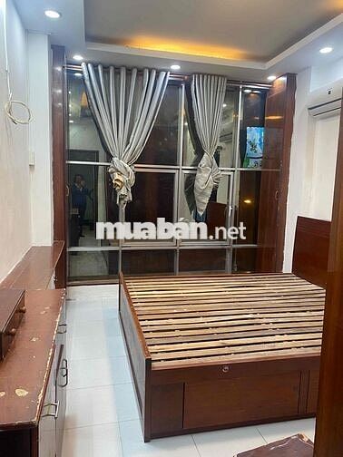 MẶT TIỀN TRẦN QUANG DIỆU P13Q3 , 2 PHÒNG NGỦ