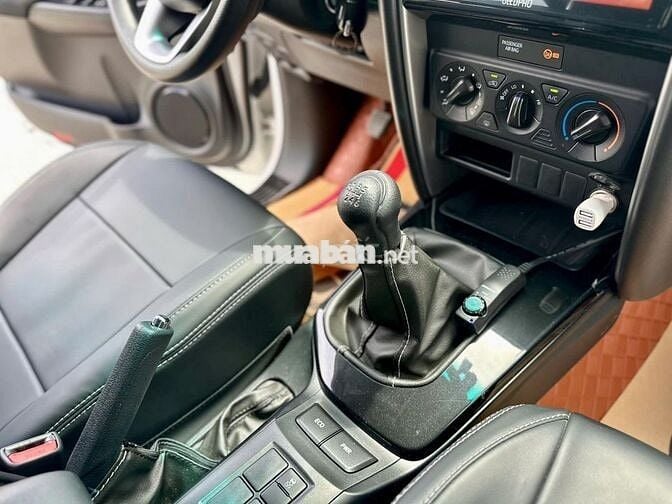 Toyota Fortuner 2024 2.4L 4x2 MT - 49,000 km cọp.