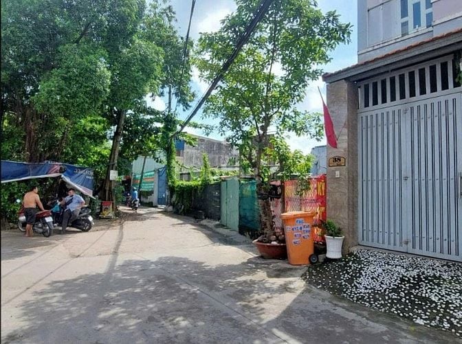 Chính chủ cần bán lô đất biệt thự thổ cư hơn 1000m2