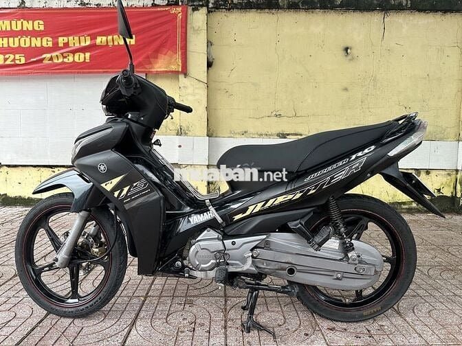 Nhà dư xe cần bán