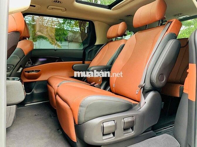 Kia Carnival 2023 Signature 2.2D - 55000 km