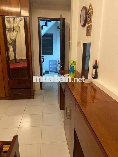 MẶT TIỀN TRẦN QUANG DIỆU P13Q3 , 2 PHÒNG NGỦ