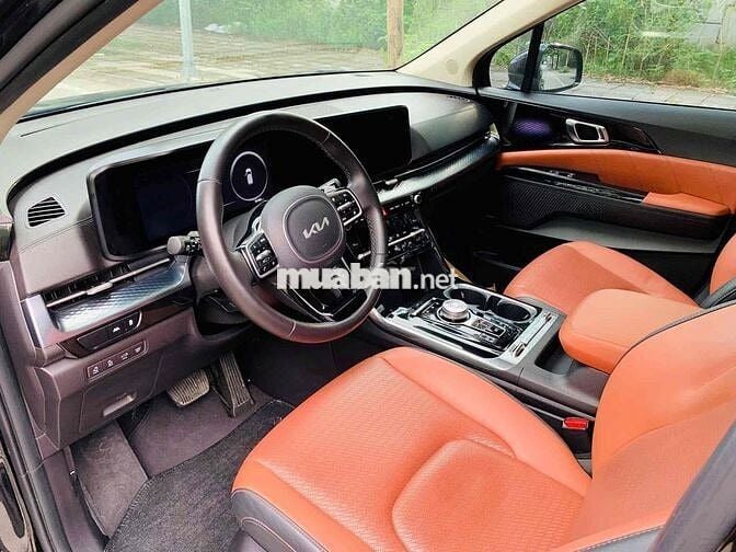 Kia Carnival 2023 Signature 2.2D - 55000 km