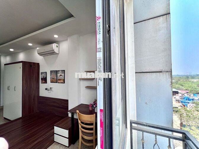 CCMN NGAY NGÃ TƯ TỐ HỮU - VẠN PHÚC, CẦU AM - Ô TÔ ĐỖ CỬA