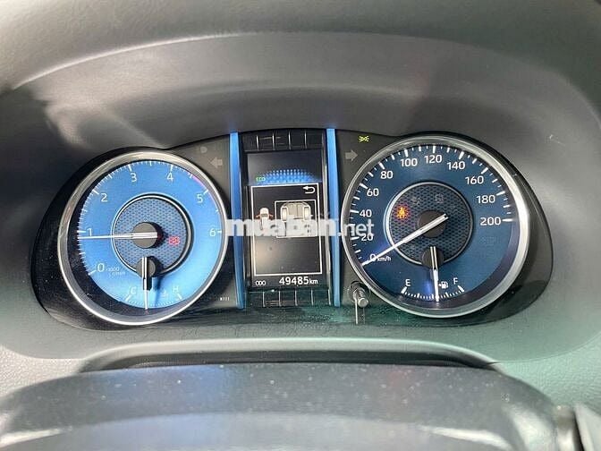 Toyota Fortuner 2024 2.4L 4x2 MT - 49,000 km cọp.