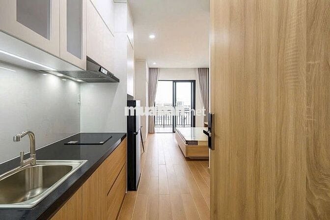 Phòng ban công, tách bếp - Nguyễn Công Hoan, Phú Nhuận giáp Bình Thạnh