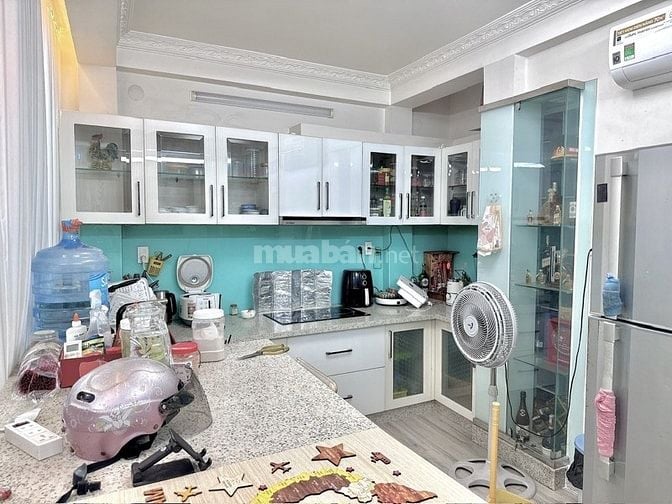 BÁN NHÀ ĐEP 5 TẦNG ĐƯỜNG HUỲNH VĂN BÁNH QUẬN PHÚ NHUẬN 