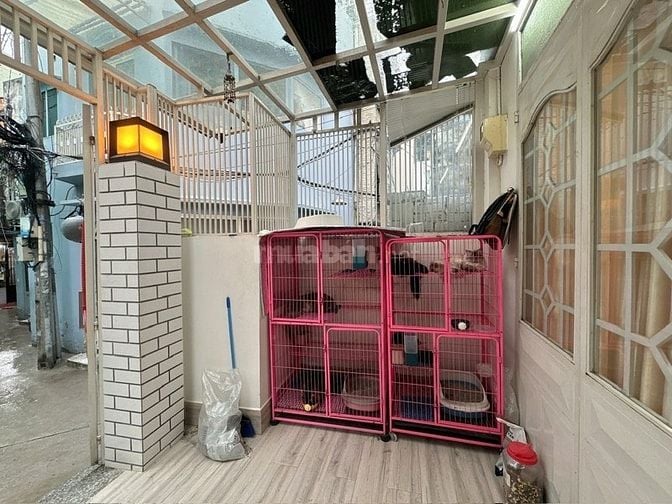 BÁN NHÀ ĐEP 5 TẦNG ĐƯỜNG HUỲNH VĂN BÁNH QUẬN PHÚ NHUẬN 