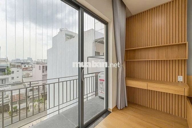 Phòng ban công, tách bếp - Nguyễn Công Hoan, Phú Nhuận giáp Bình Thạnh