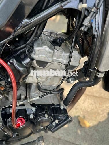 Satria F150 đời 2020 trắng đỏ đen