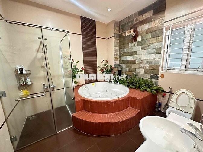 Cho thuê biệt thự khu dân cư Chánh Nghĩa