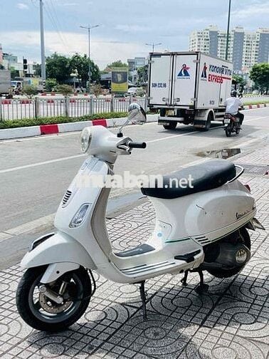 Vespa LX 150 3Vie 2013 hàng hiếm