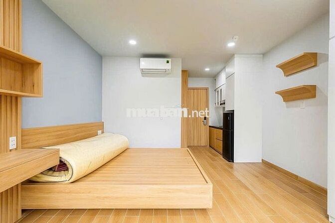 Phòng ban công, tách bếp - Nguyễn Công Hoan, Phú Nhuận giáp Bình Thạnh