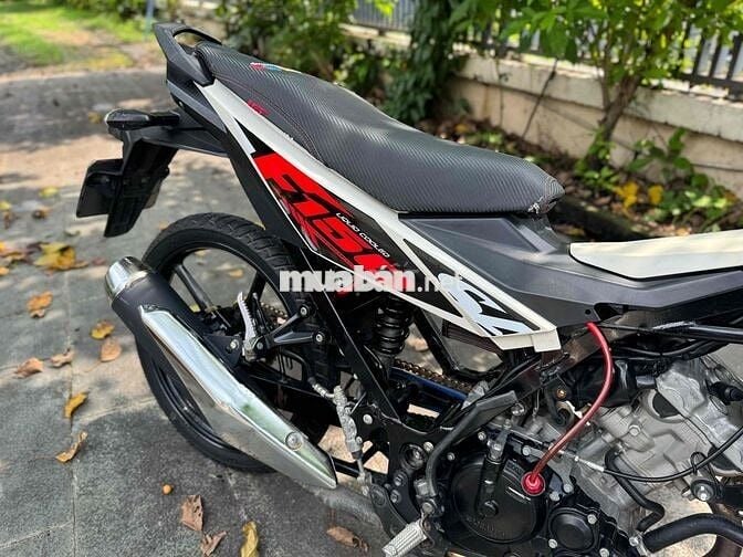 Satria F150 đời 2020 trắng đỏ đen