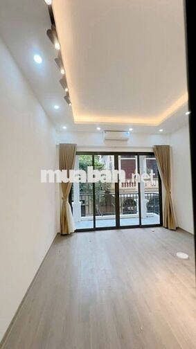 Bán nhà Khương Trung 38m², lô góc thoáng sáng, cách ô tô đỗ 20m